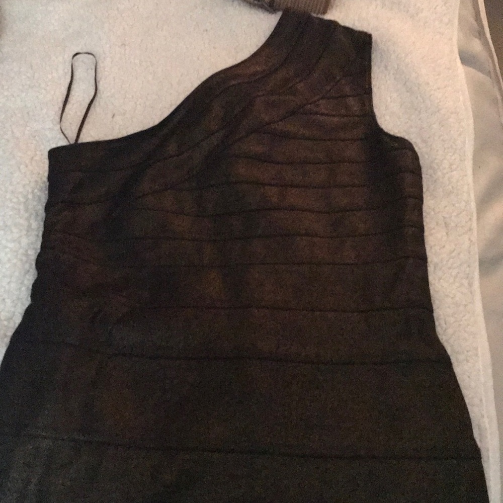 One shoulder express cocktail dress